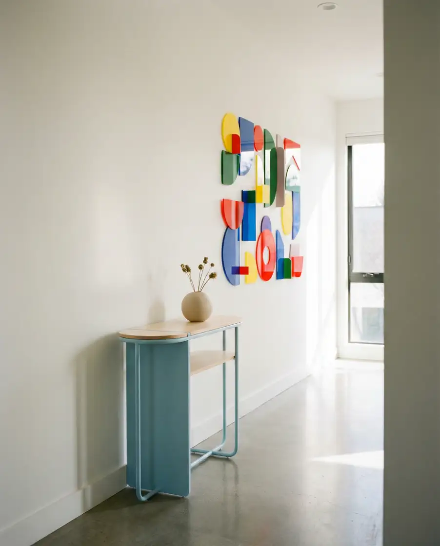 Bloxburg-Inspired Clean Hallway 2