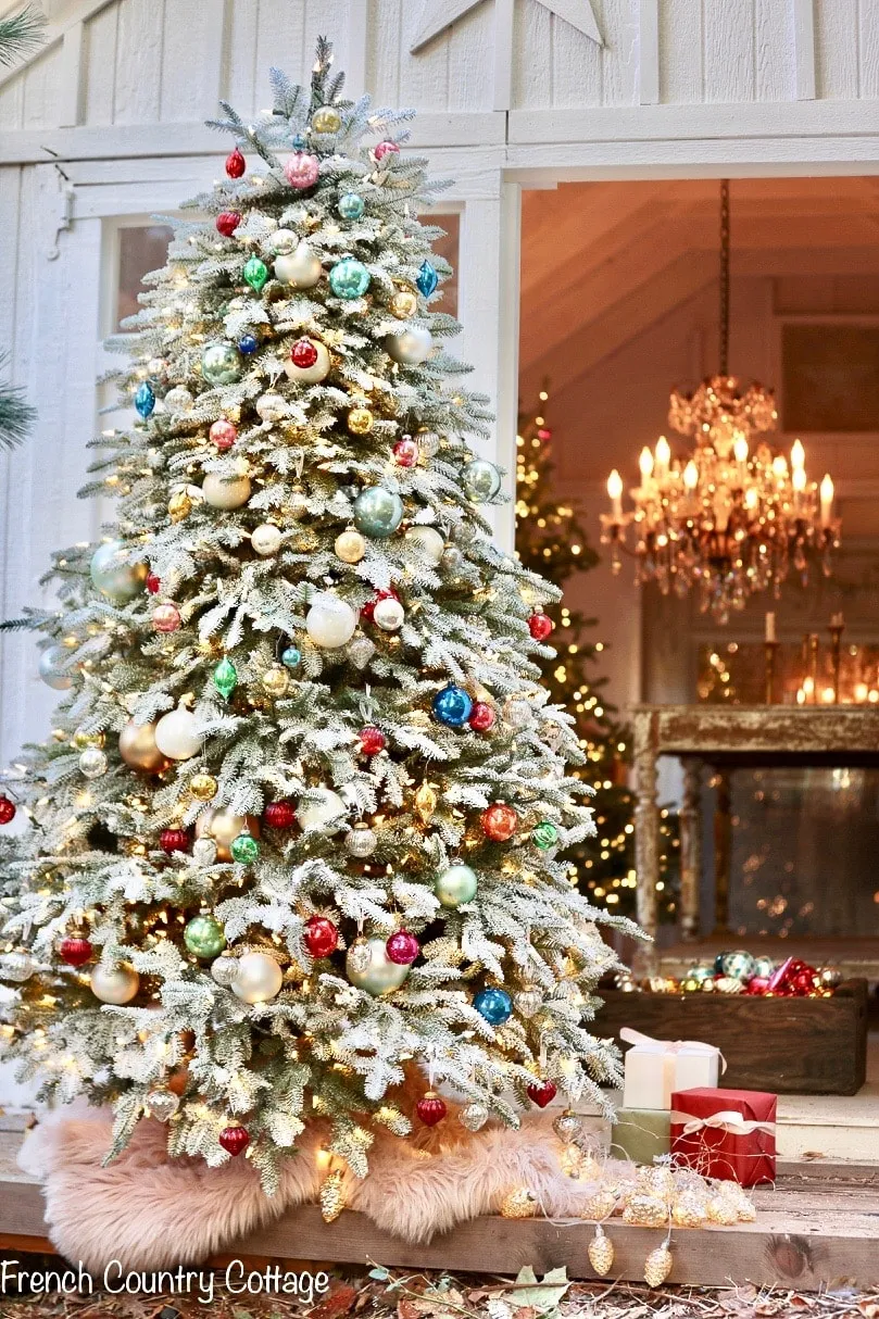12 Trees of Christmas- A Very Merry Vintage Christmas - French Country  Cottage