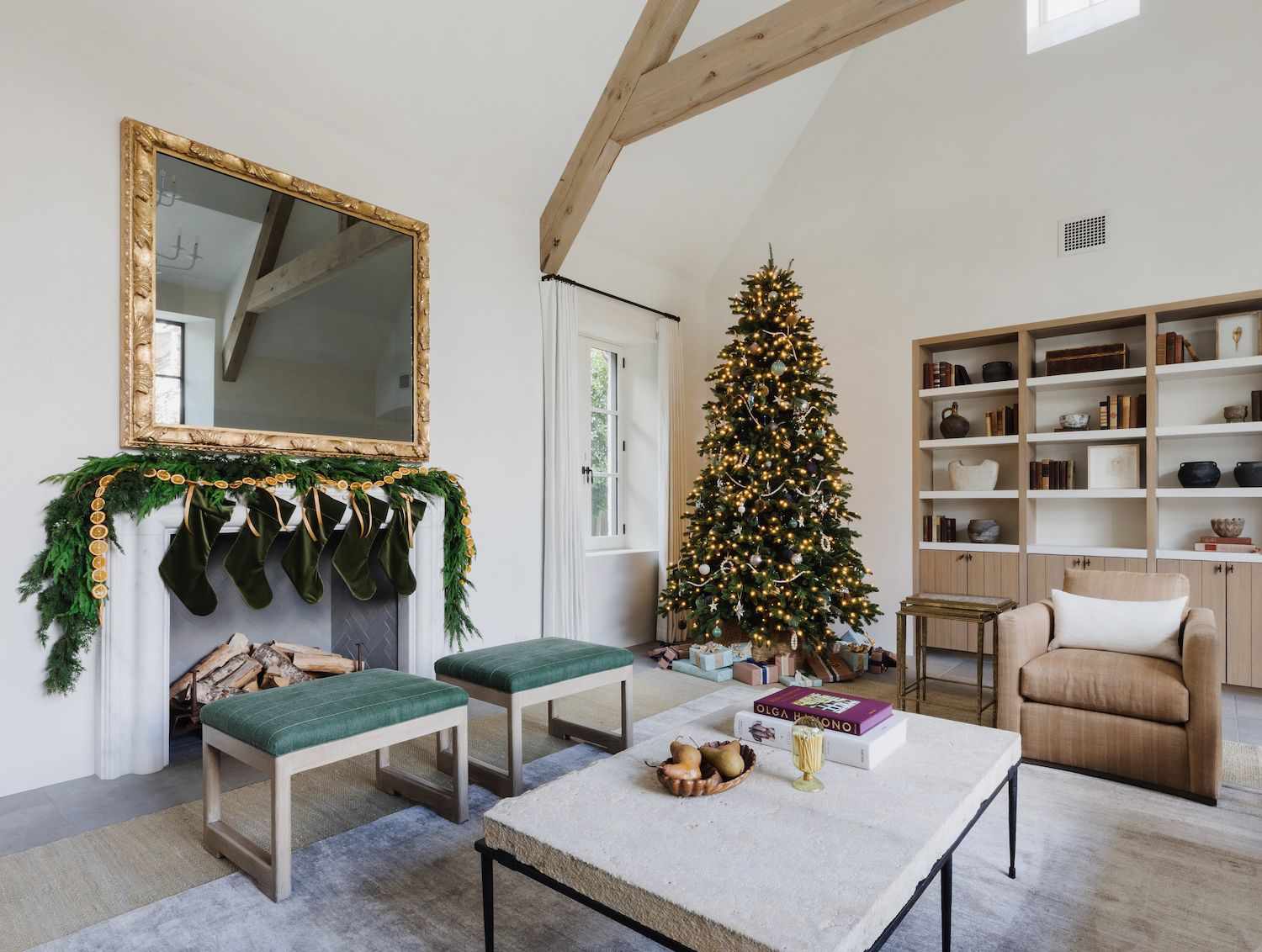 126 Christmas Decoration Ideas for a Stylish and Festive Home