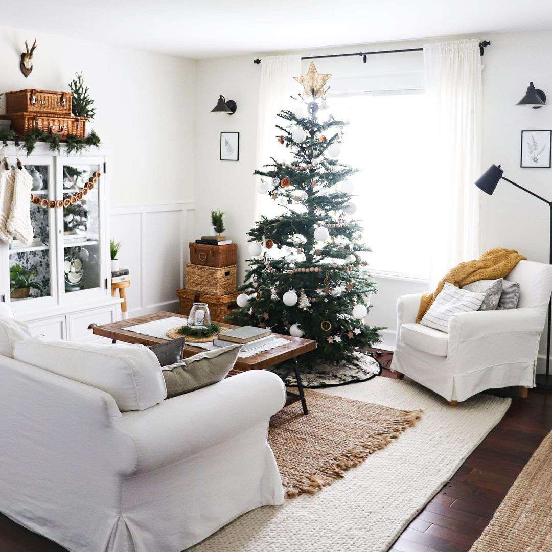 14 Scandinavian Christmas Trees That Will Bring You Joy
