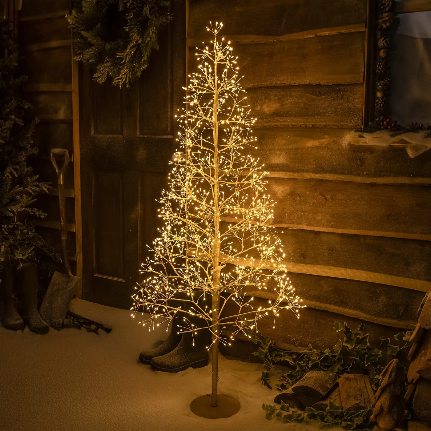150cm Pre-Lit Gold Wire Christmas Tree with 1500 Warm White LEDs - Garden Trends