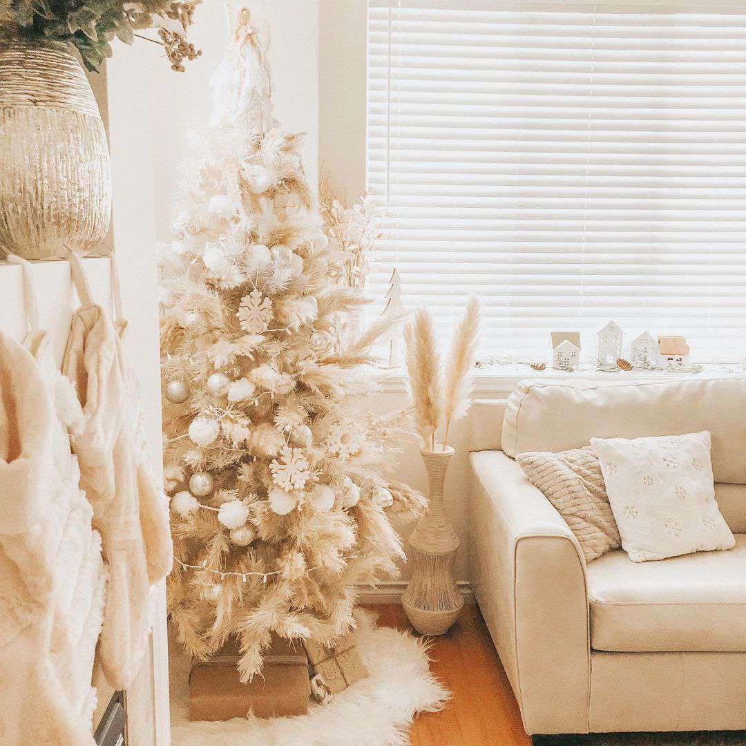19 DIY Pampas Grass Christmas Trees for a Boho-Style Holiday