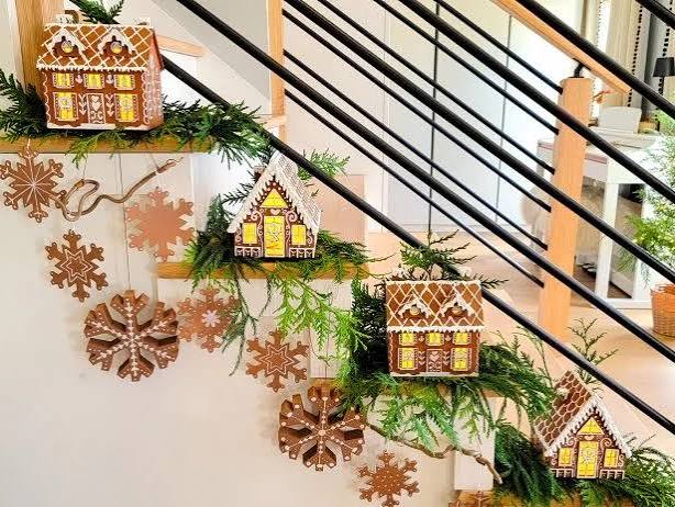 24 Modern Cottage Christmas Decorating Ideas To Bring Your Cozy Holiday  Dreams to Life | HGTV