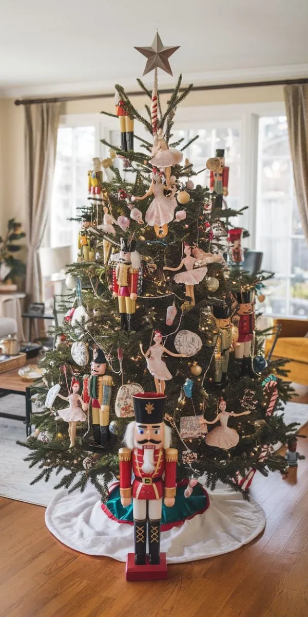 25+ Stunning Christmas Tree Theme Ideas to Inspire Your Holiday Decor -  Jessica Welling Interiors