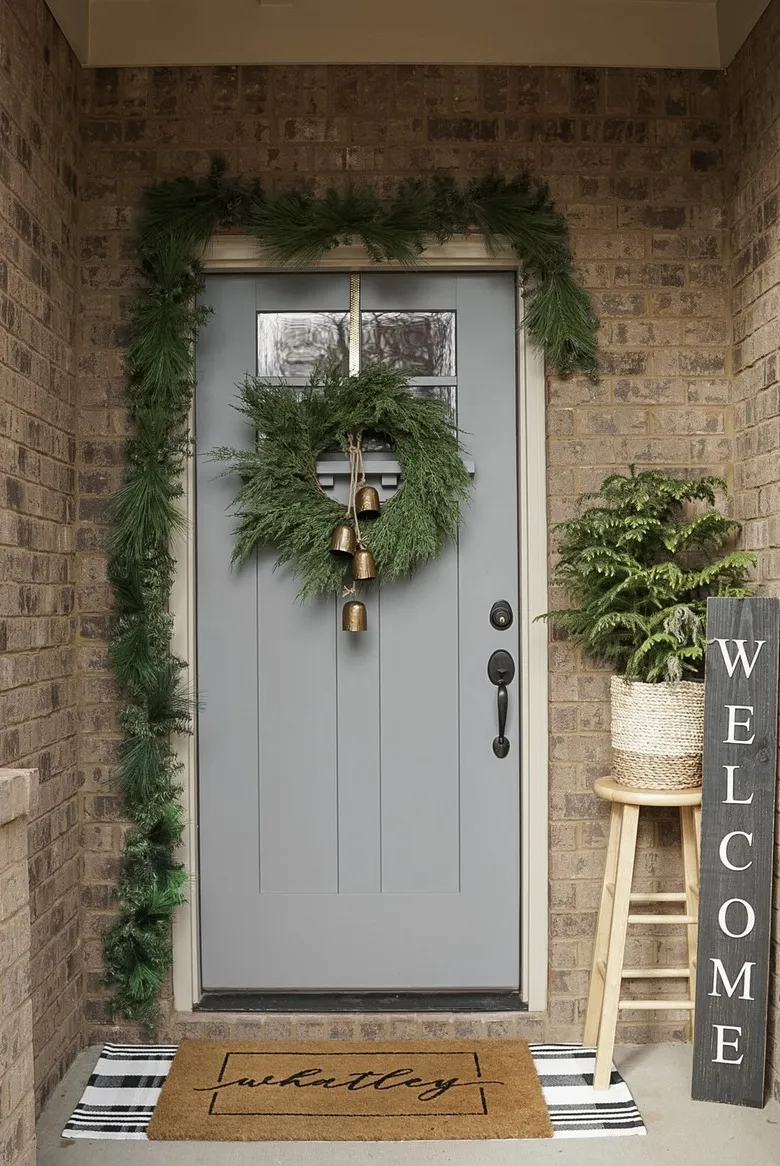 25 Winter Porch Decor Ideas To Make Your Entry More Inviting