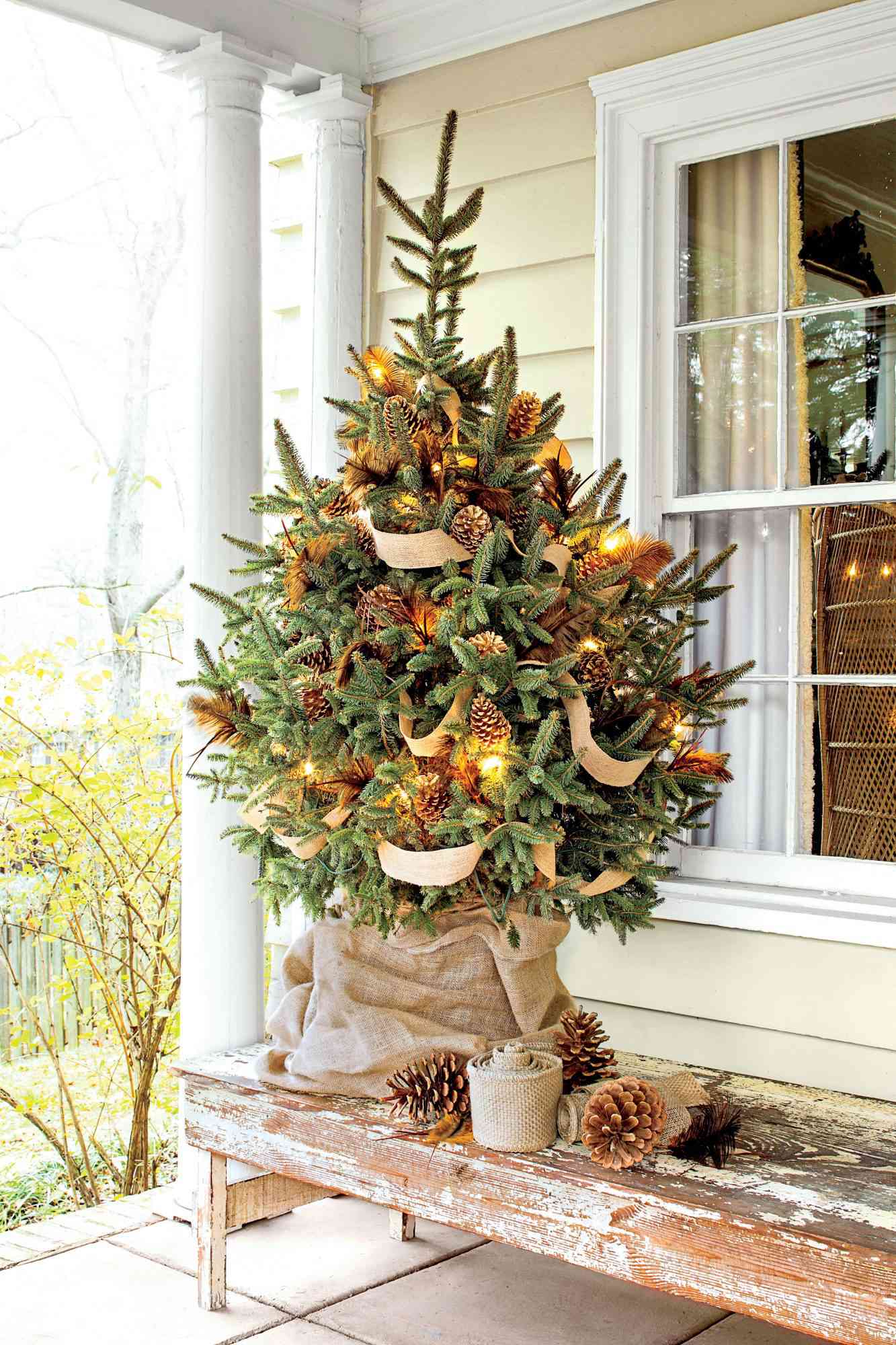 40 Decorative Christmas Tree Ideas For Every Style