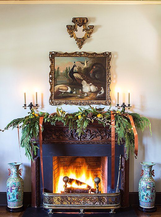 5 Festive Holiday Mantel Decorating Ideas
