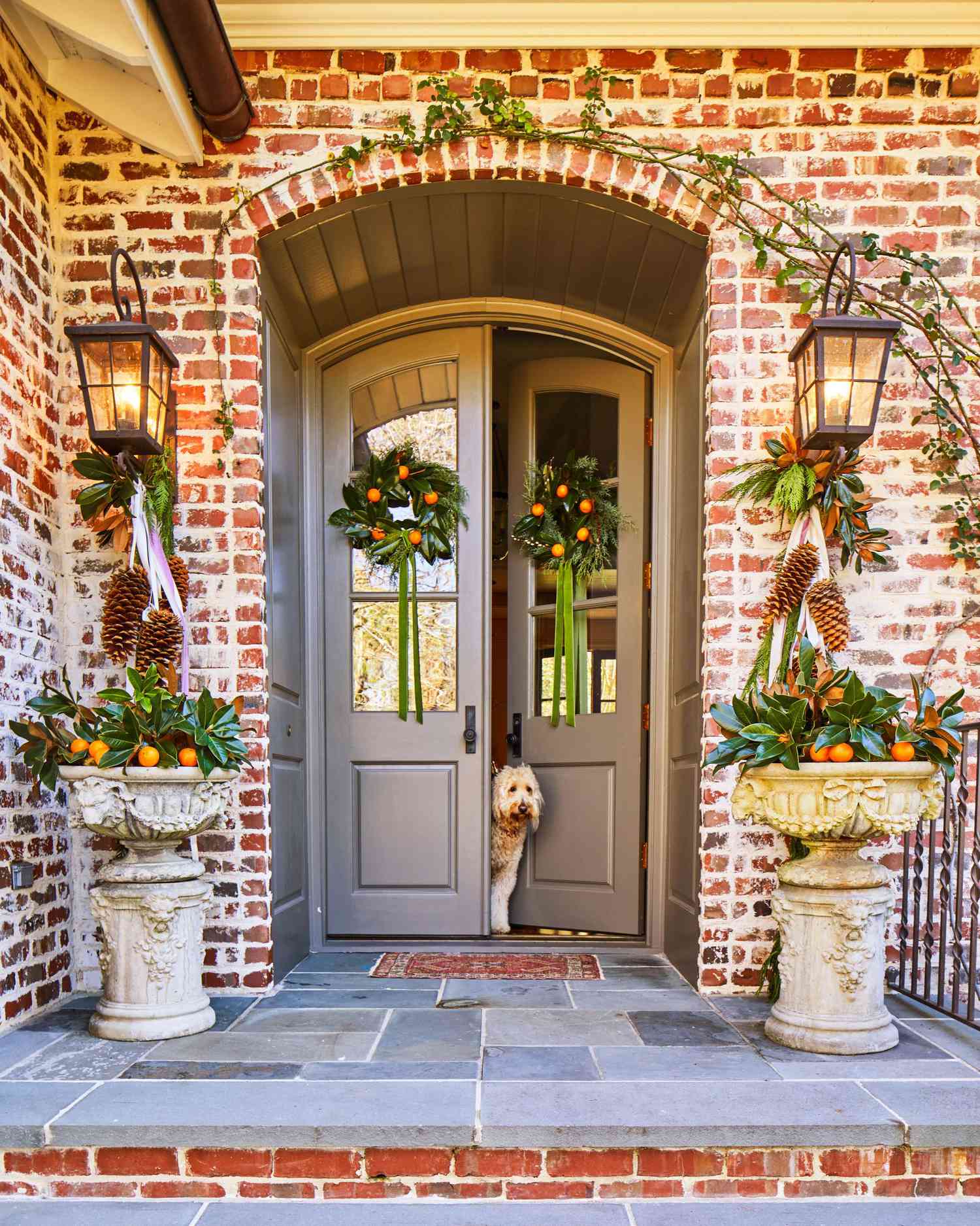 50 Cheerful Outdoor Christmas Decor Ideas
