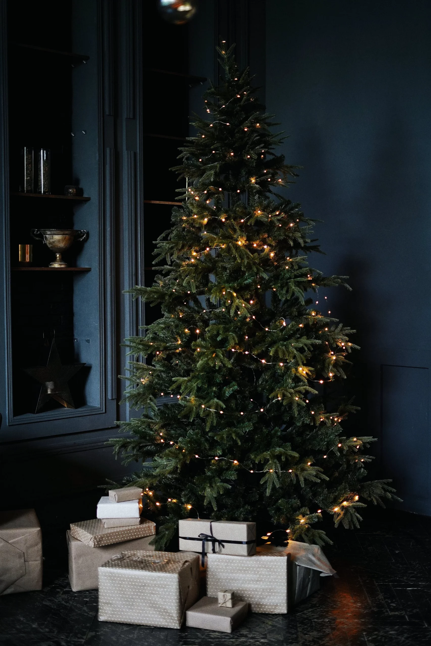 A Complete Guide To Holiday Decor Themes & Style — Kevin Szabo Jr Plumbing - Plumbing Services│Local Plumber│Tinley Park, IL