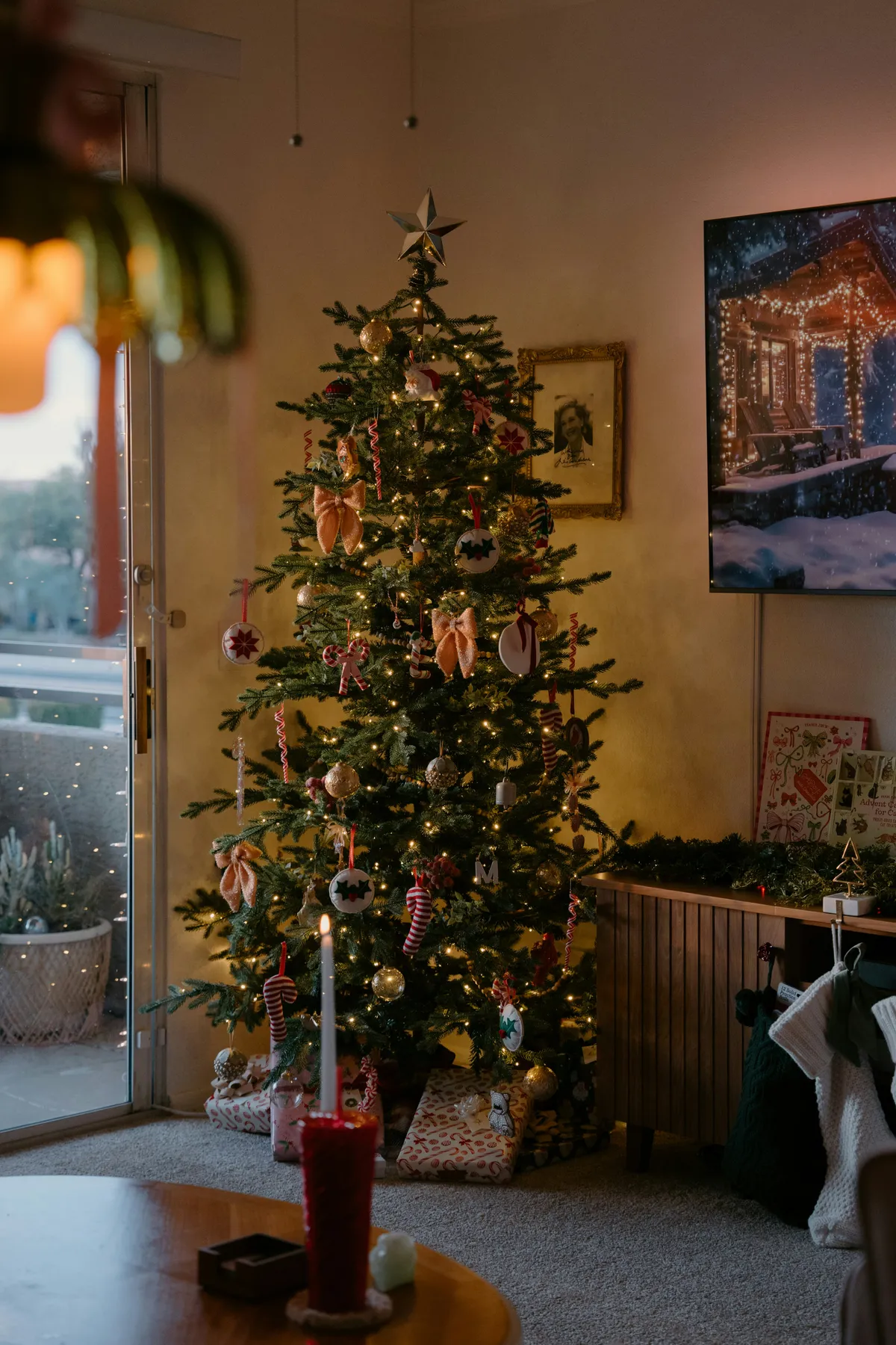 A decorated christmas tree with lights and ornaments