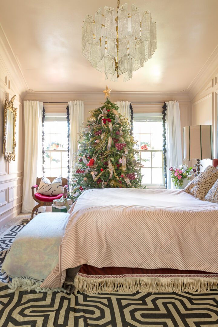 Bedroom Christmas Tree and Decor ⋆ Jewel Marlowe