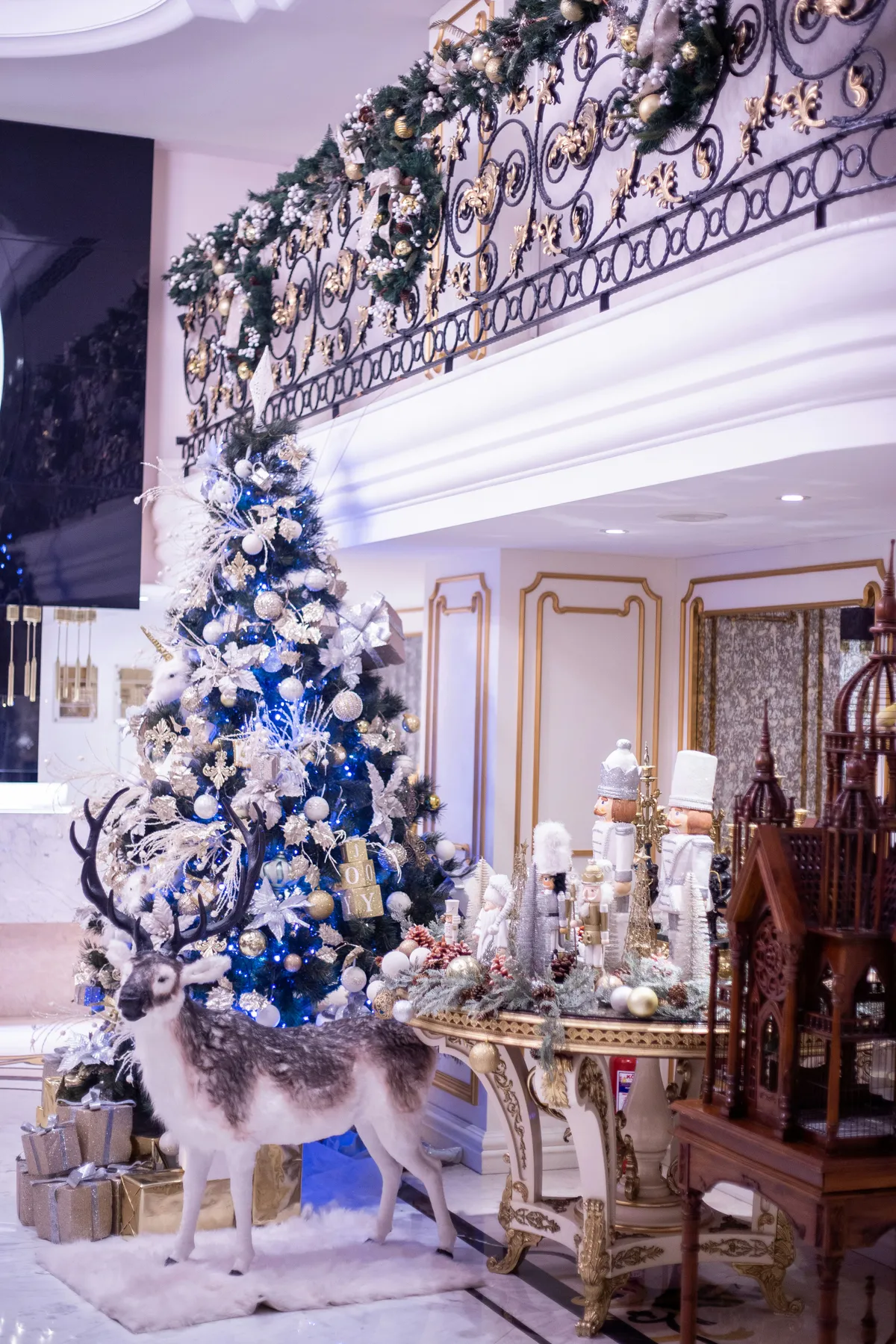 blue and white christmas tree