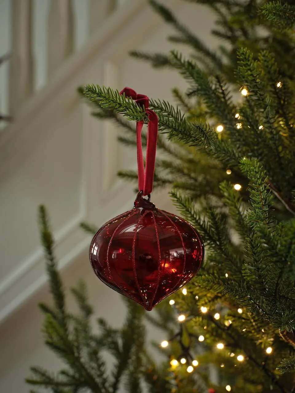 Burgundy Christmas Ornaments - Burgundy Baubles | Layered Lounge