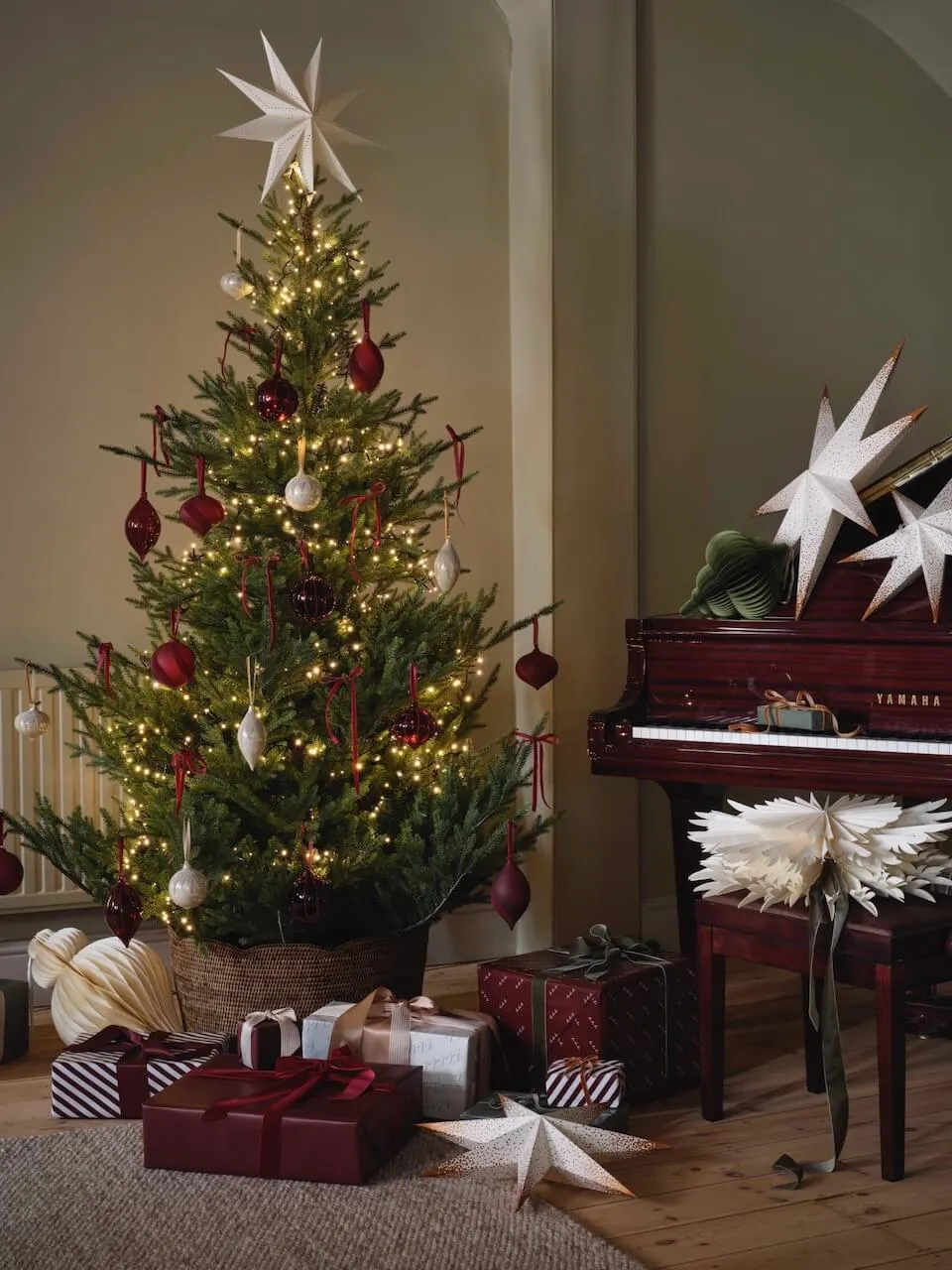 Burgundy Christmas Ornaments - Burgundy Baubles | Layered Lounge