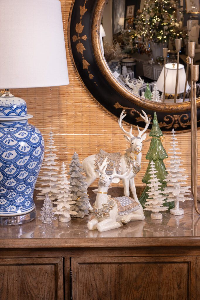 Cameo Christmas: A Timeless Holiday Elegance – Nell Hill's