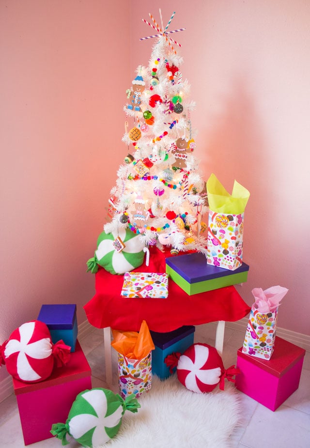 Candyland Christmas Ornaments The Cutest Candy Themed Christmas Tree For  Kids! Design Improvised