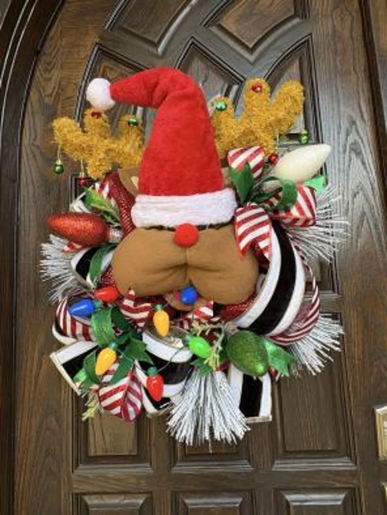 Checking Santa Claus' Christmas Holiday | Mercari