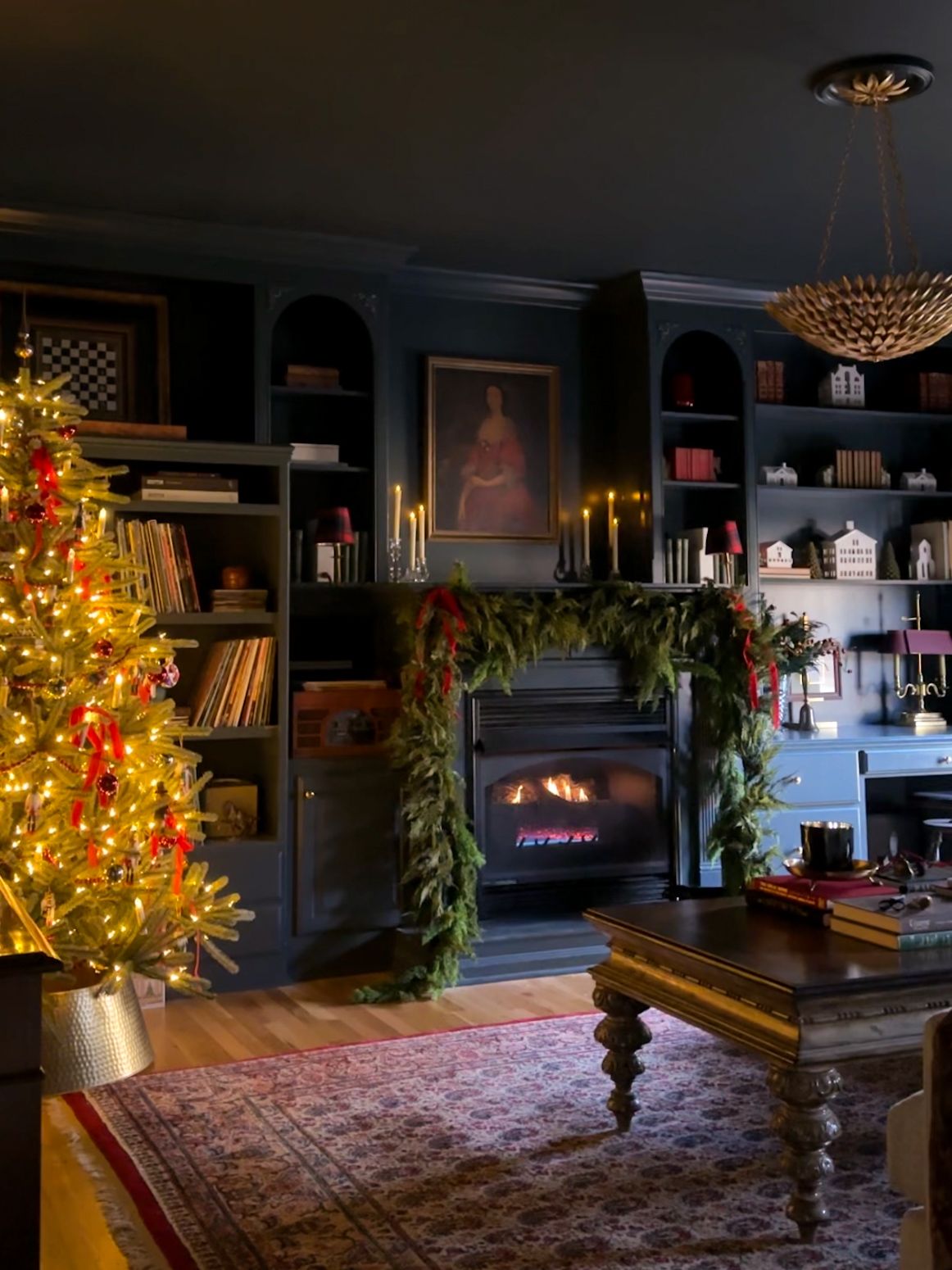 Christmas Decor Around the House: A Room-by-Room Holiday Tour -  allisonskiff.com