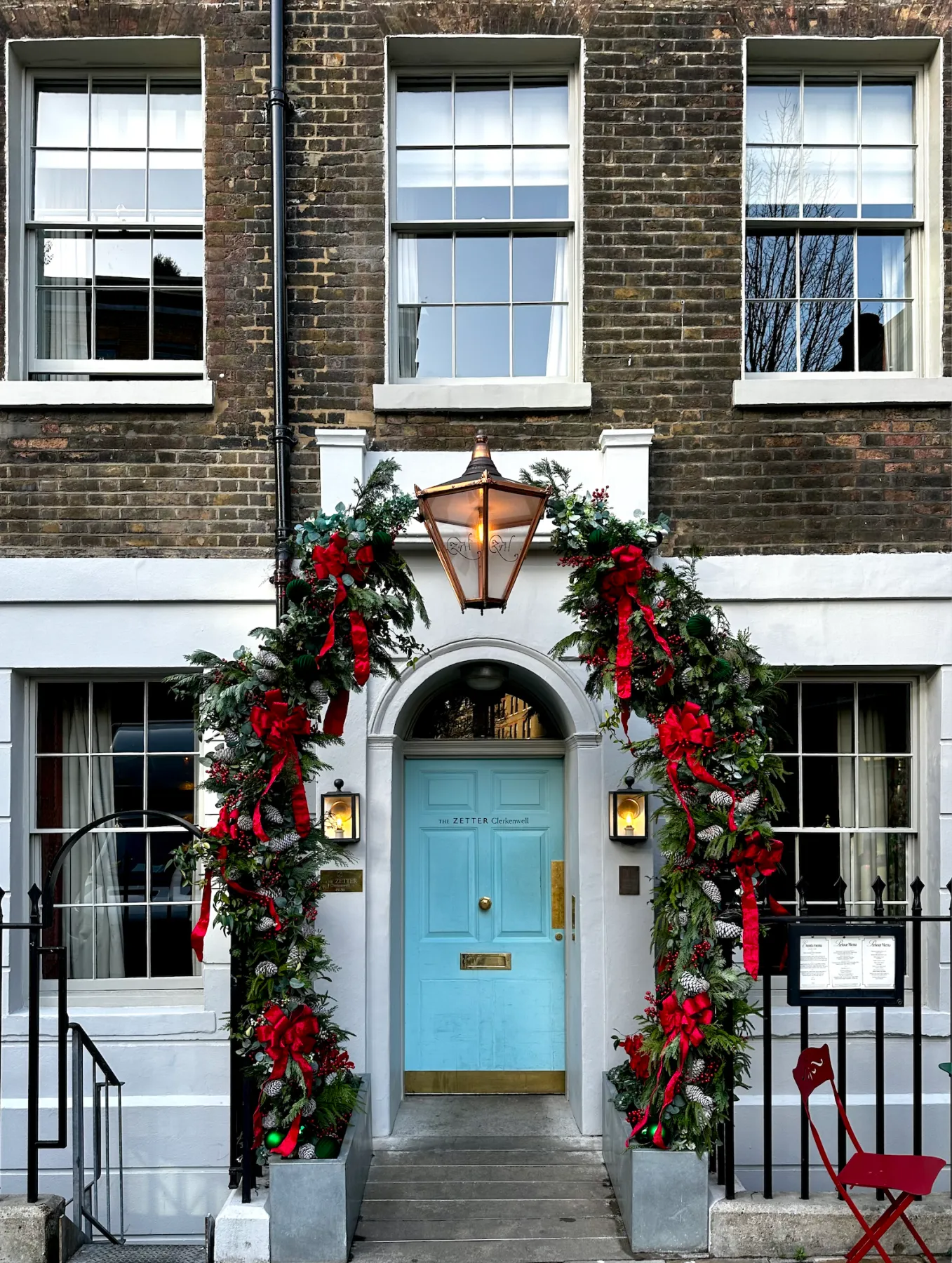 Christmas Door Decor Ideas & Inspiration — MELANIE LISSACK INTERIORS