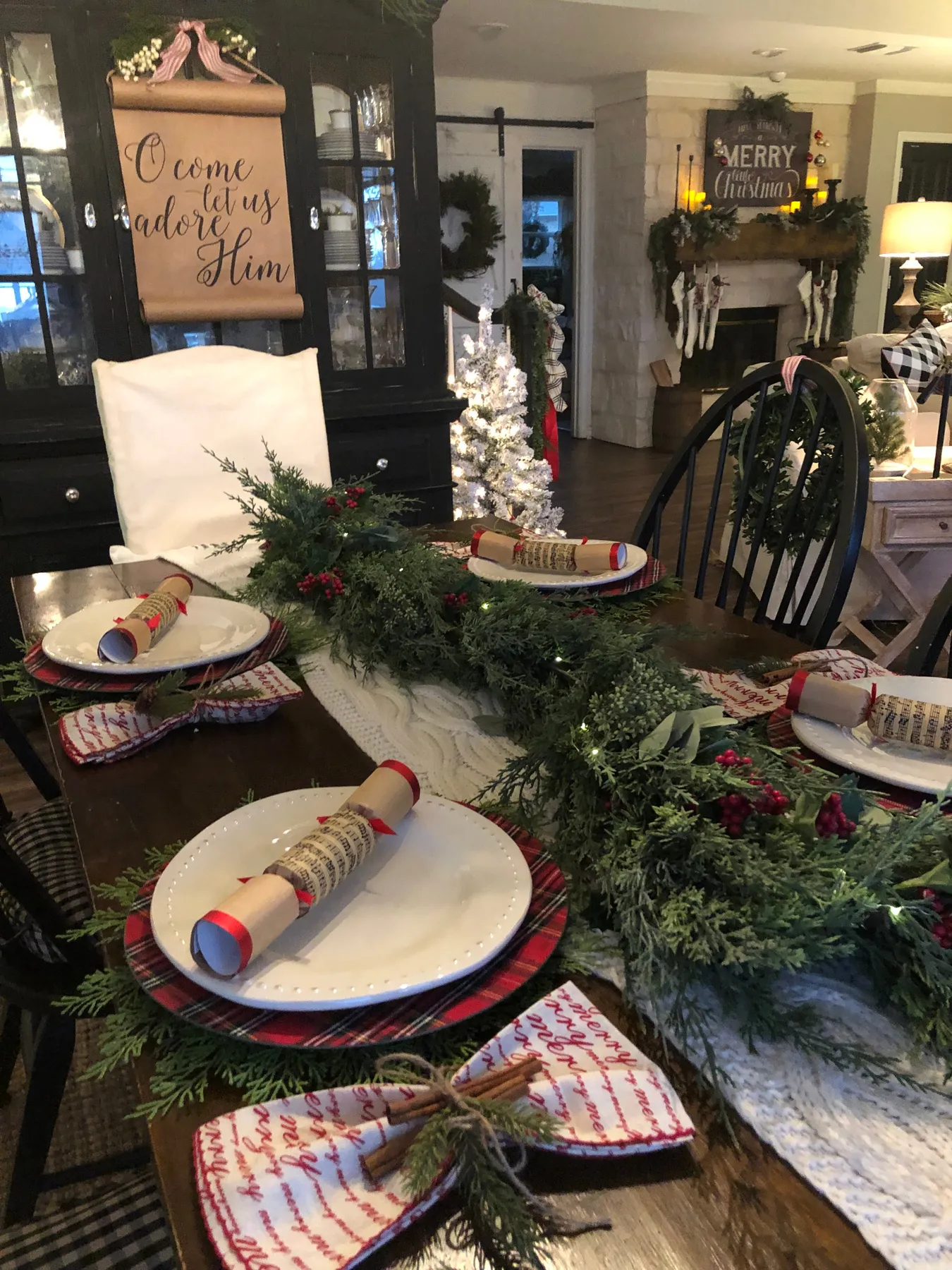 Christmas Table Setting Ideas * Hip & Humble Style