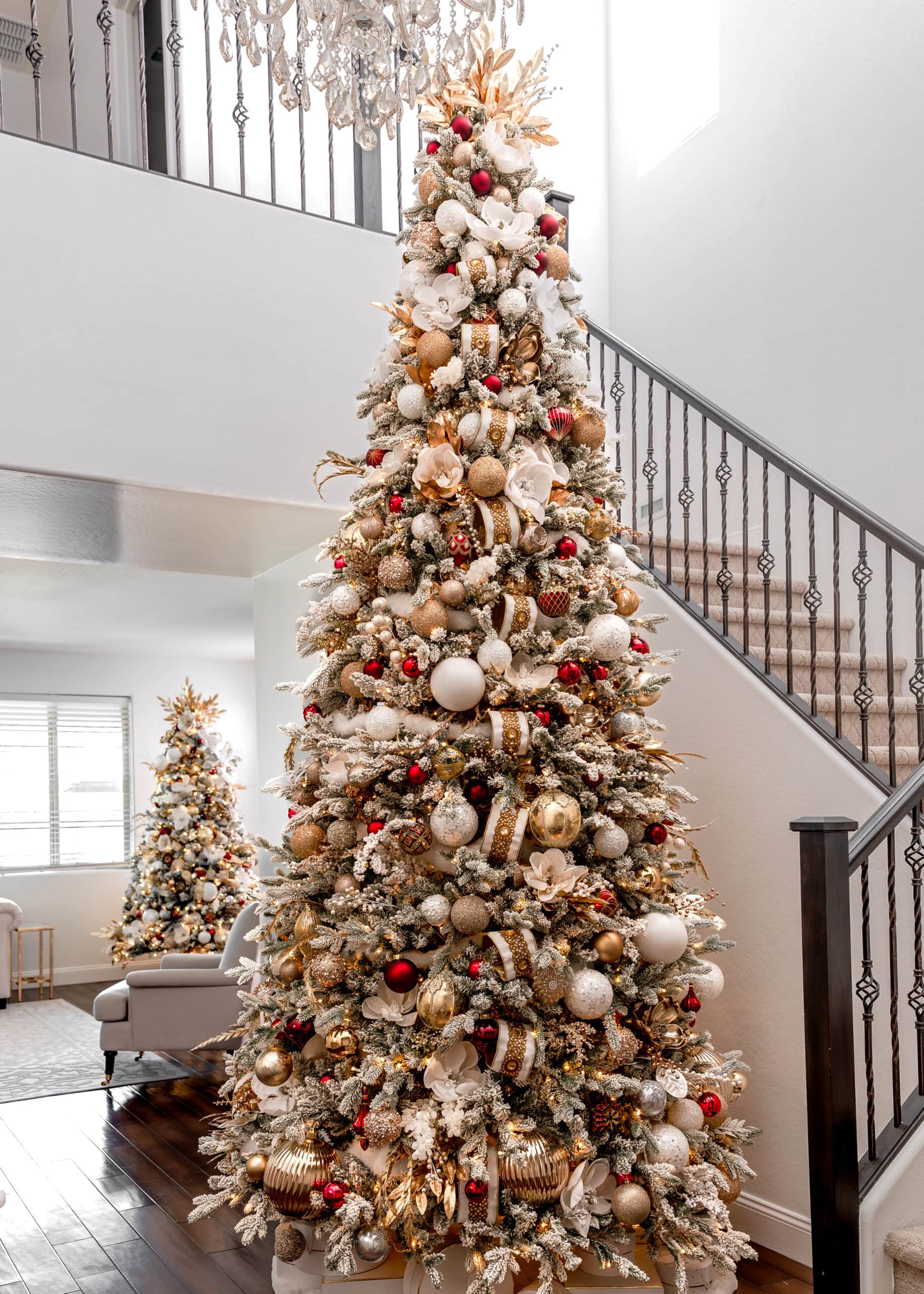 Christmas Tree Red And Gold Specialty Decor / Kit Red, & High-standard Green  Christmas, Classic Tree-