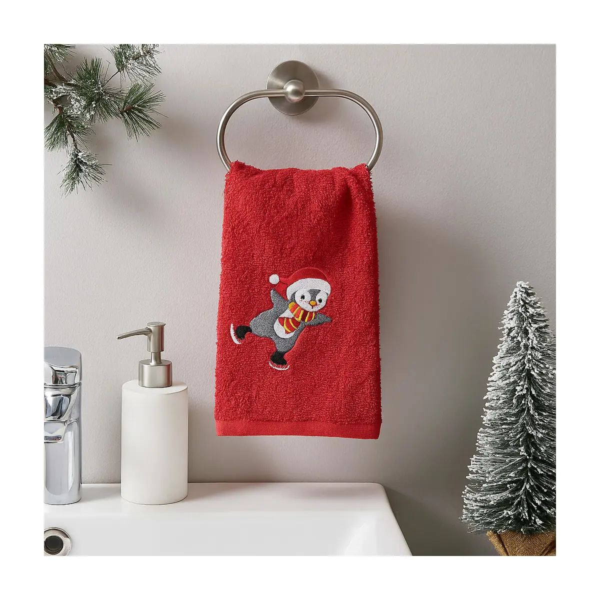 Christmas Tree Red Christmas Bath Towels Marina Decoration Red Cotton Christmas  Bathroom Towel Set Of TS-