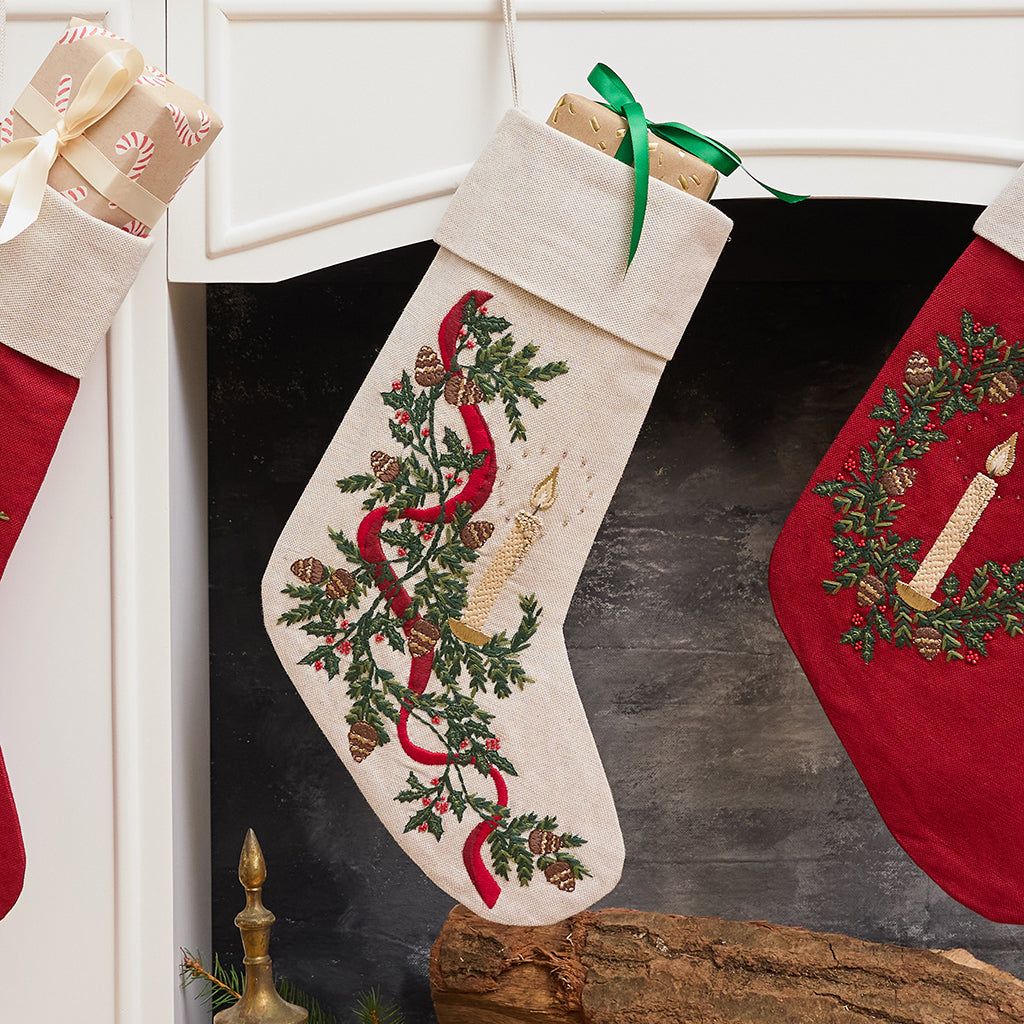 Christmas Tree Skirts & Stockings – Craftspring