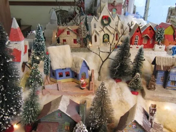 Christmas Village Putzes and train layouts submitted for 2009