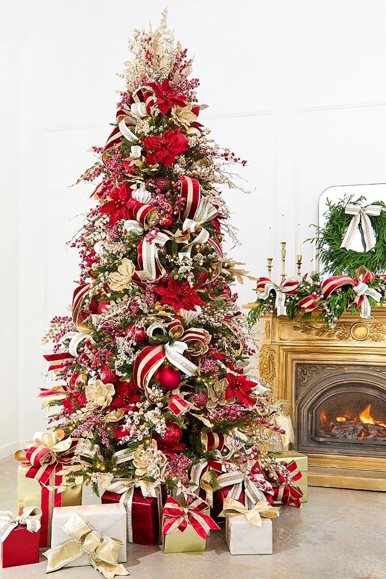 Classic Christmas Collection | Christmas Decorations | Decorator's Warehouse