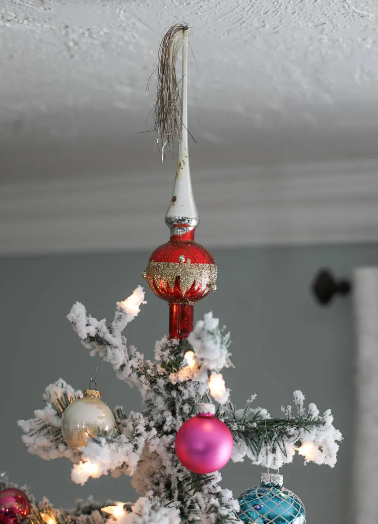Colorful Vintage Christmas Tree