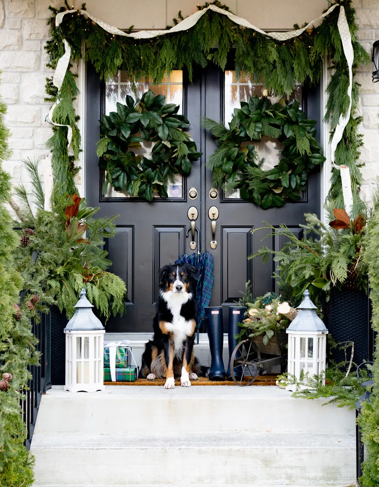 DIY Outdoor Christmas Decorations That Will Help Transform Your Porch On A  Budget