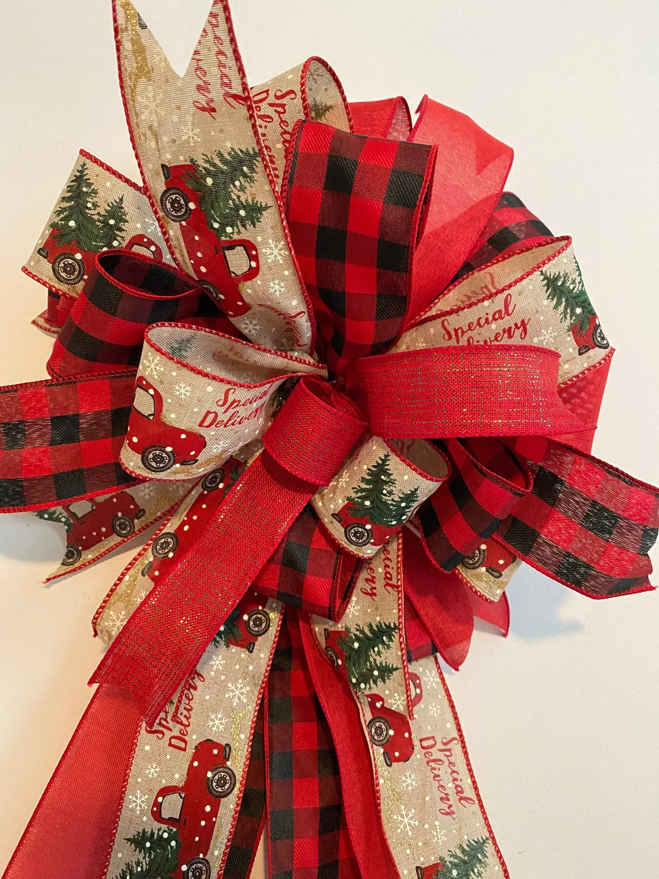 Farmhouse Red Truck Christmas Tree Topper Bow – Simply LaMayed