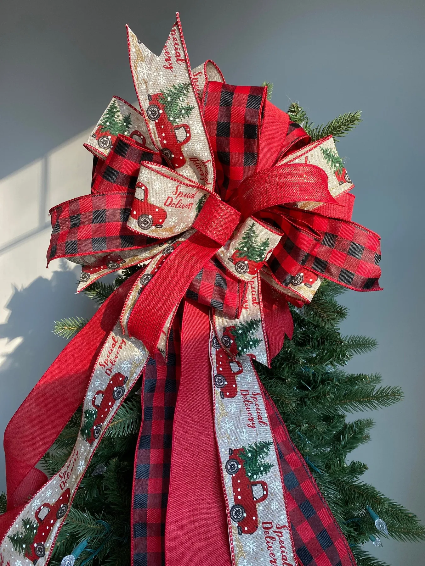 Farmhouse Red Truck Christmas Tree Topper Bow – Simply LaMayed