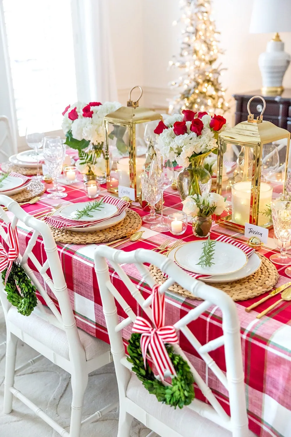 Festive Christmas Table Decorations - Pizzazzerie