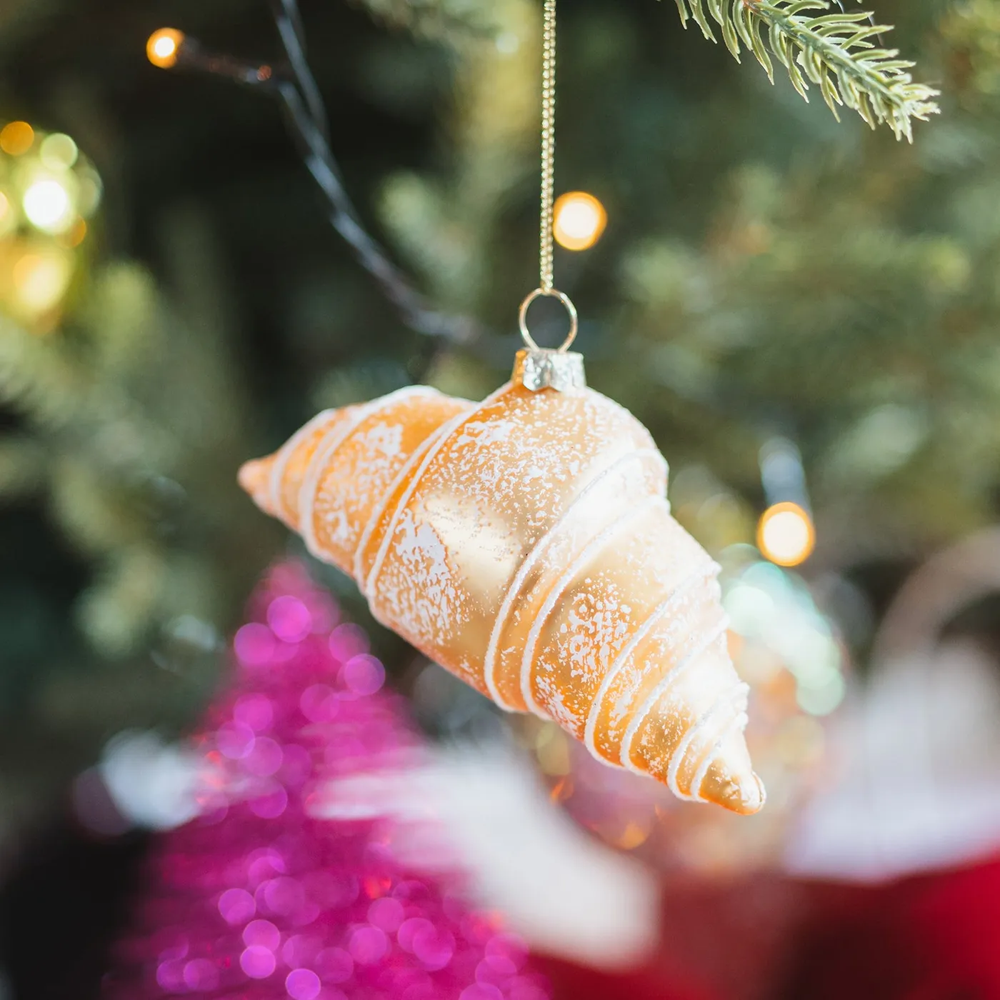 Gold croissant hanging ornament 11 cm glass