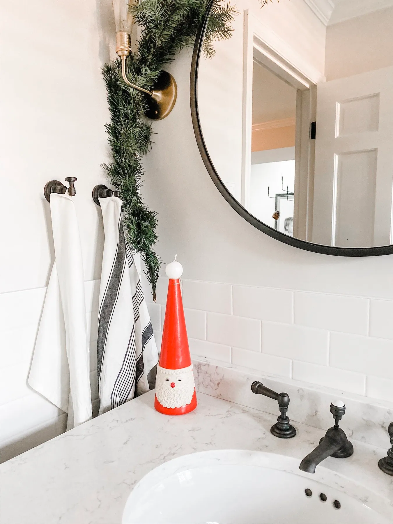 Holiday Home Tour 2019: Take A Peek at Our Home for the Holidays