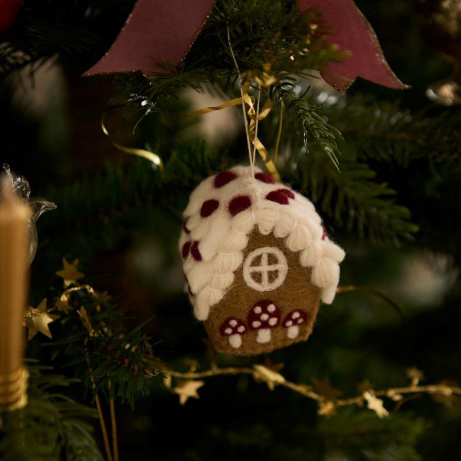 Holiday Ornaments | Wool | Gingerbread House Ornament With Mushroom | Age Ones Christmas | Shirley Bredal