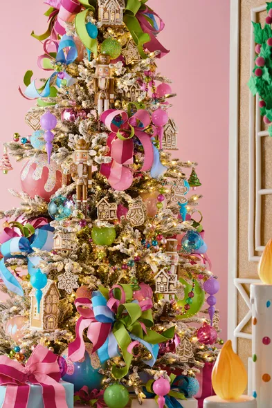 holly jolly holiday tree