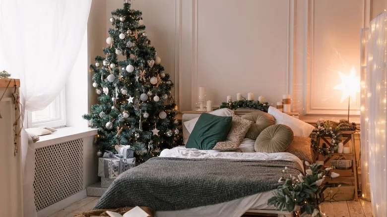 How You Can Fit A Big Christmas Tree In A Small Space