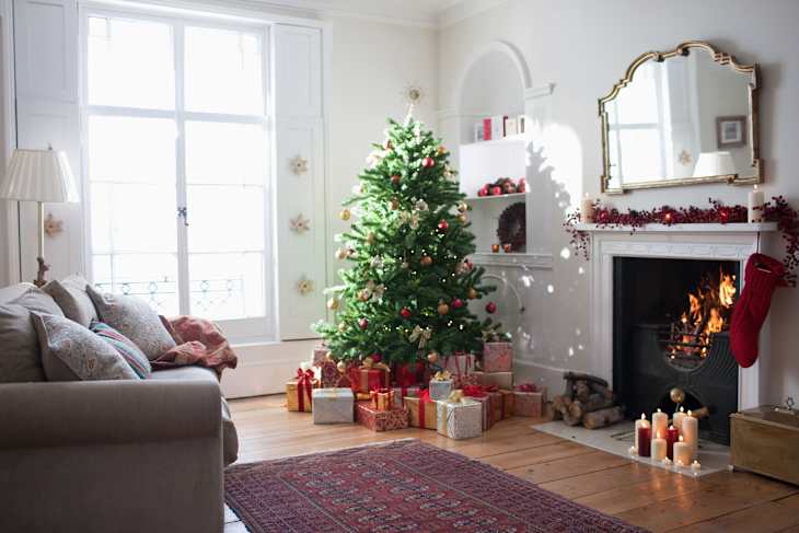 I Bought 3 of This Vintage-Style Holiday Tree (SO Worth It!) | Apartment  Therapy