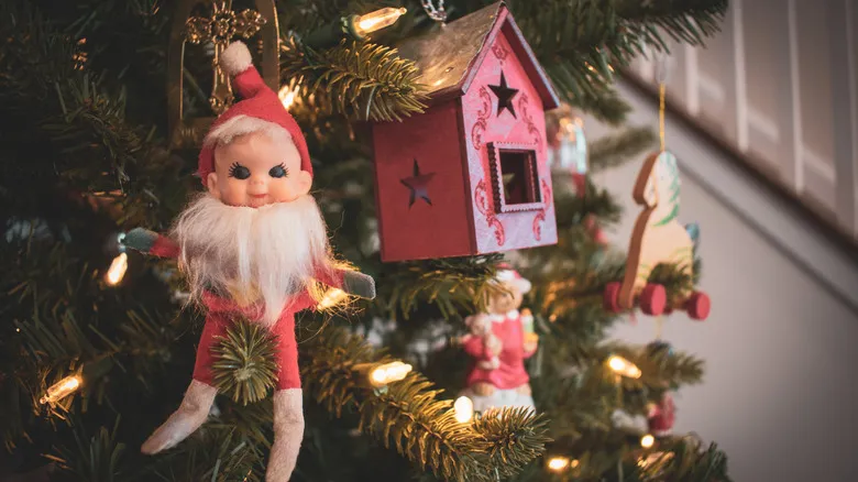 If Your Family Kept These 12 Christmas Decor Items, You Could Be Sitting On  A Small Fortune
