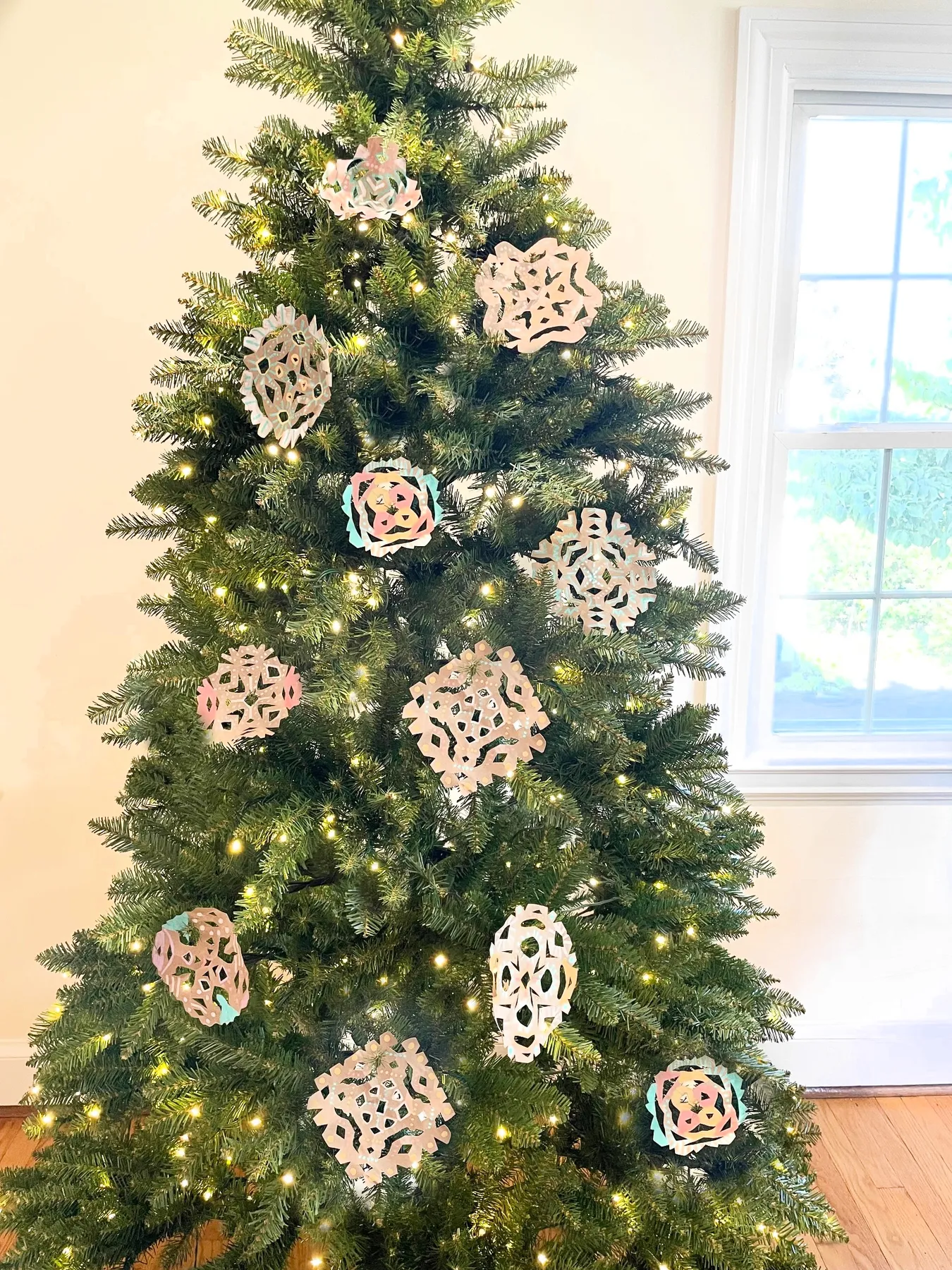 King of Christmas Tree Paper Bag Snowflake Ornaments - Homegrown Friends