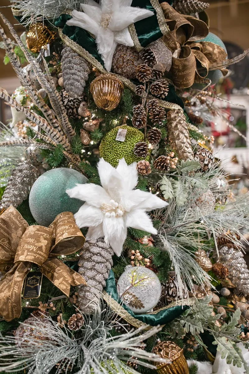 Luxury Christmas Tree Decorating With Linly Designs - | Linly Designs