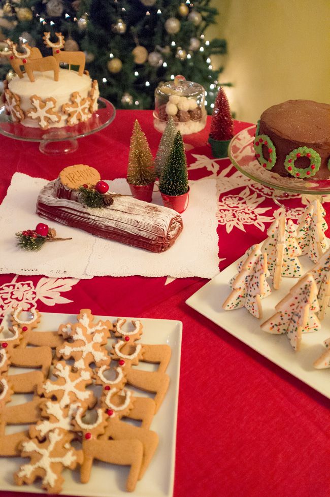 MARTHA MOMENTS: Rowaida's Christmas Dessert Table