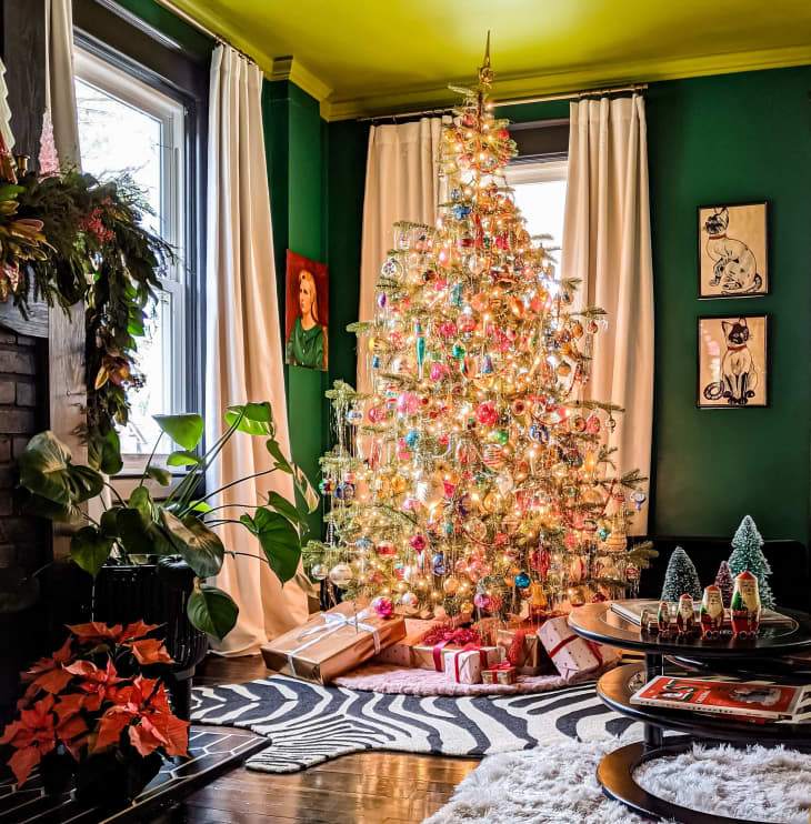 Maximalist and Glam Holiday Christmas Decor Ideas and Inspiration |  Apartment Therapy