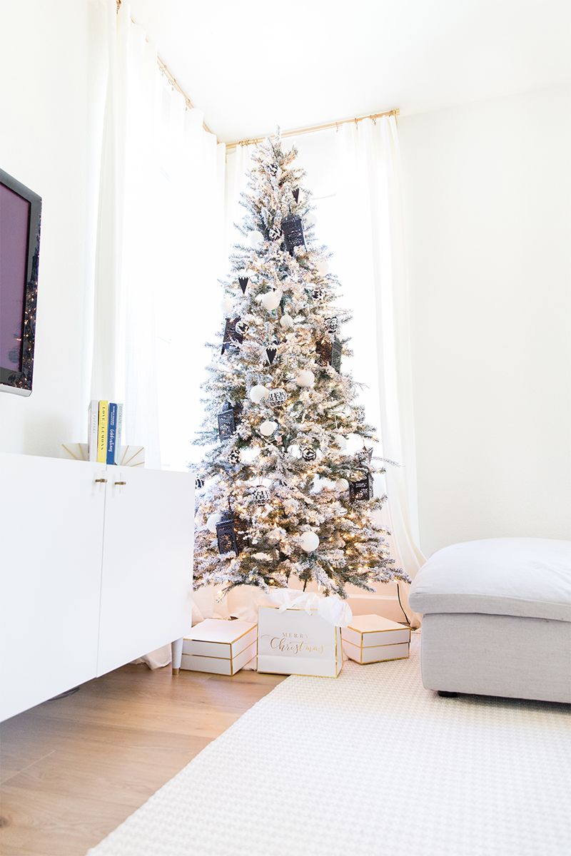 Modern Christmas Decor Holiday Tour - Showit Blog