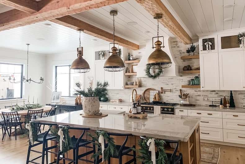 Modern Farmhouse Christmas Decor Home Tour - Farmhousehub