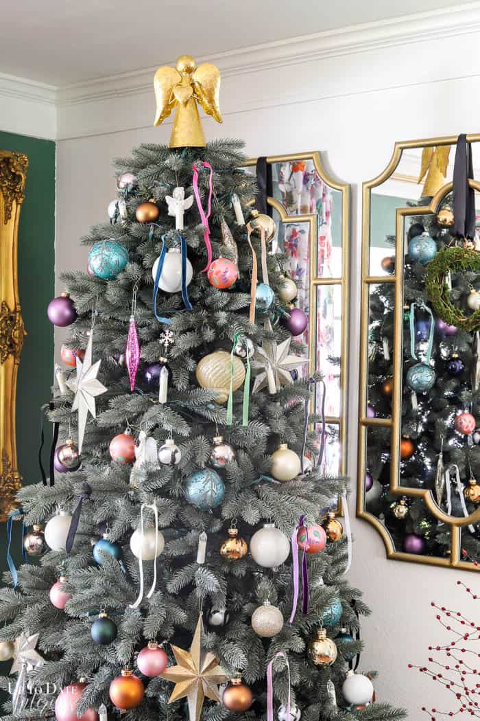 Modern French Bohemian Christmas Tree that's Easy to Do -