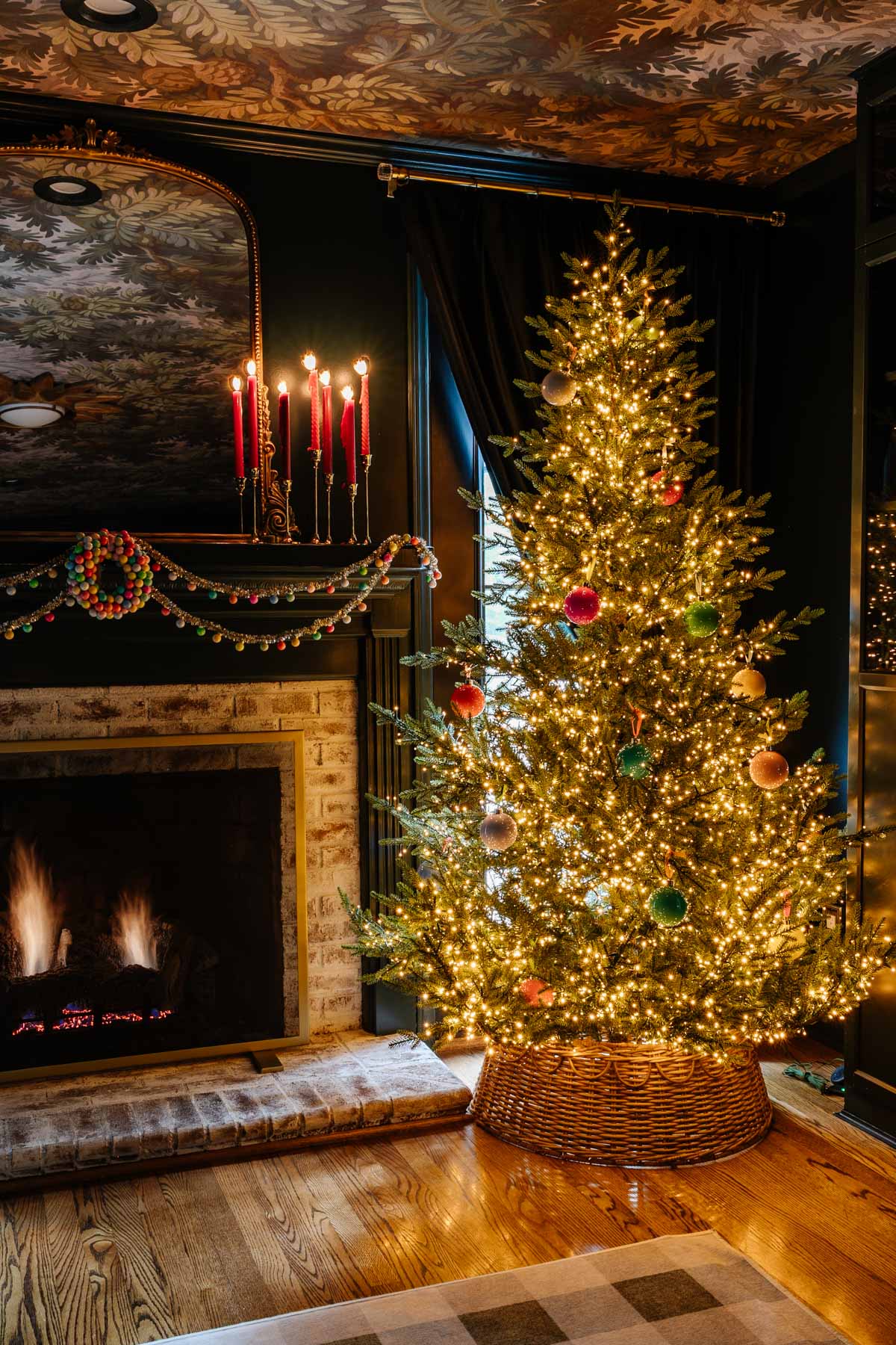 Most Realistic Christmas Trees for All Budgets in 2026 - Bless'er House