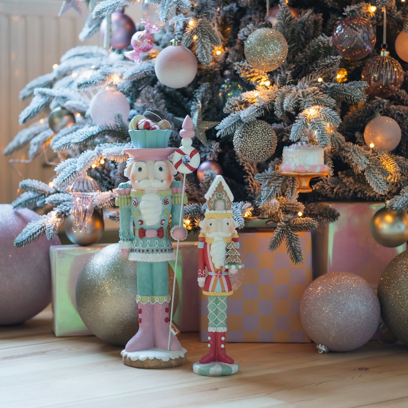 Nutcracker pastel gingerbread house